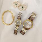 ساعت کاسیو سفید طلایی به همراه گوشواره و بنگل