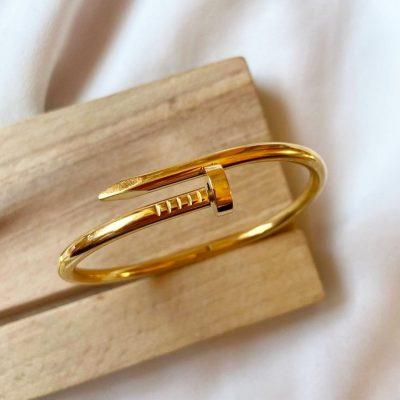 دستبند بنگل میخ طلایی