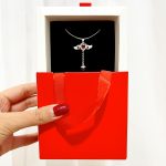 گردنبند دخترانه جذاب به همراه جعبه