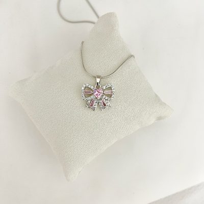 گردنبند جواهری مدل پاپیون صورتی